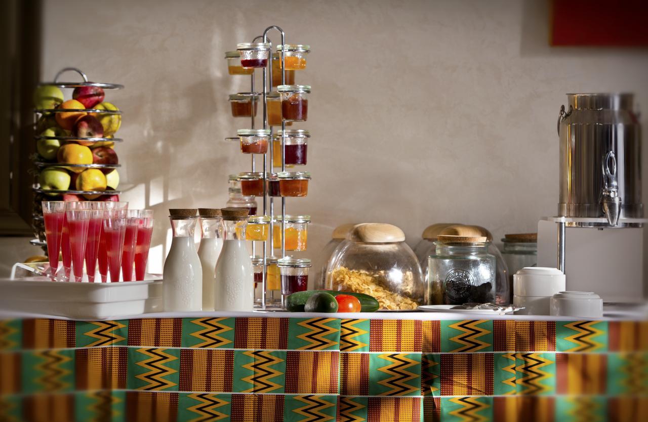 Bravia Hotel Ouagadougou Exteriör bild