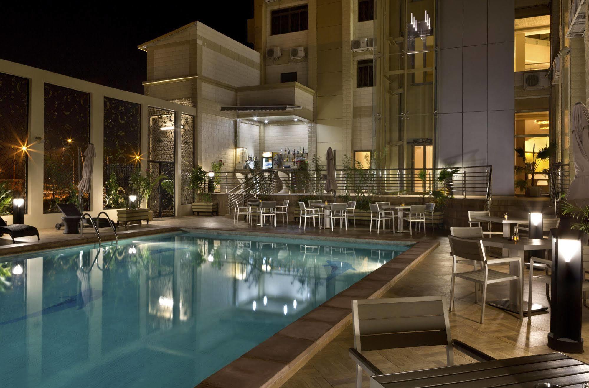 Bravia Hotel Ouagadougou Exteriör bild